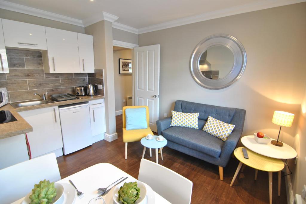 One Bedroom Windsor Flats with Parking photo