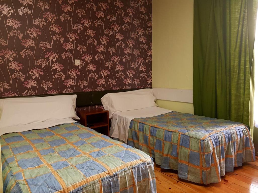 Hostal Padre Isla 1 - 4