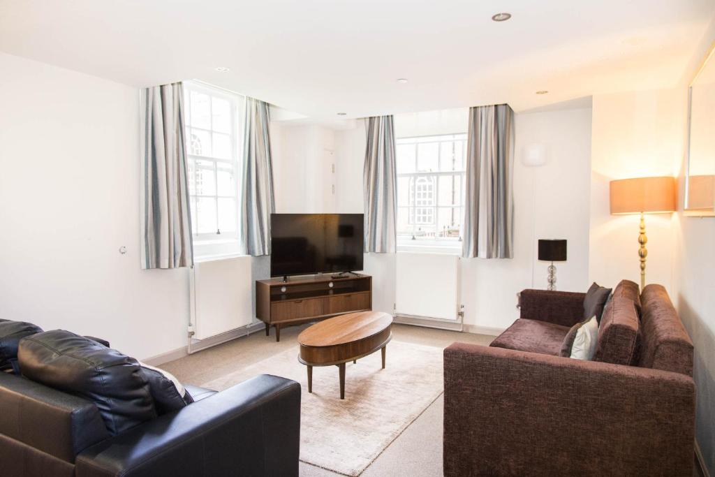 Goodenough College – University Residence photo