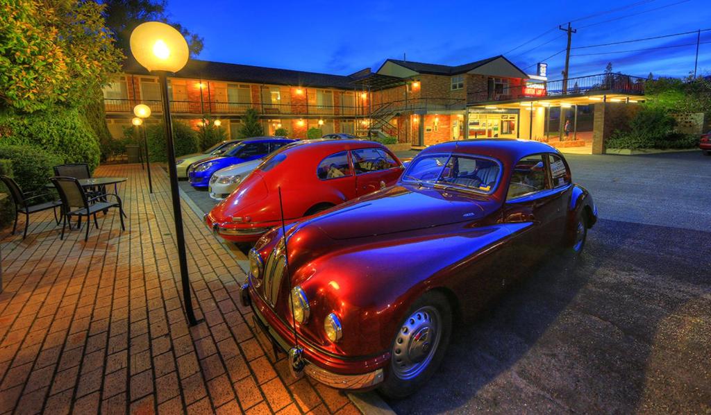 Cooma Motor Lodge Motel — Hotel in Cooma
