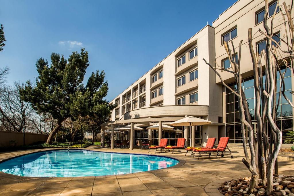 Garden Court Eastgate photo