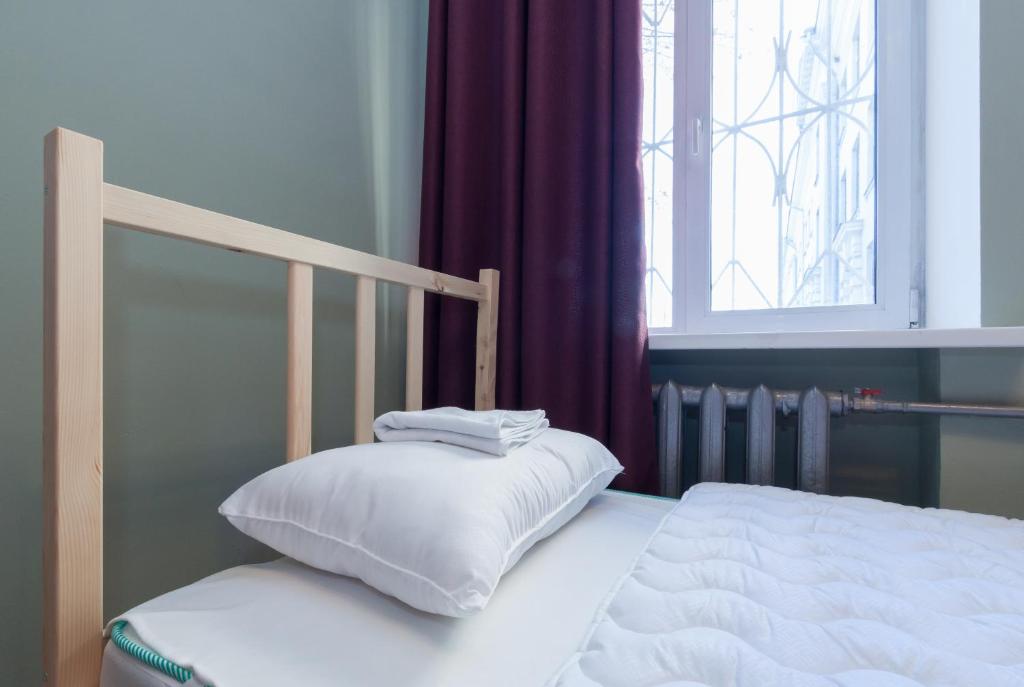 Single Bed in Male Dormitory Room