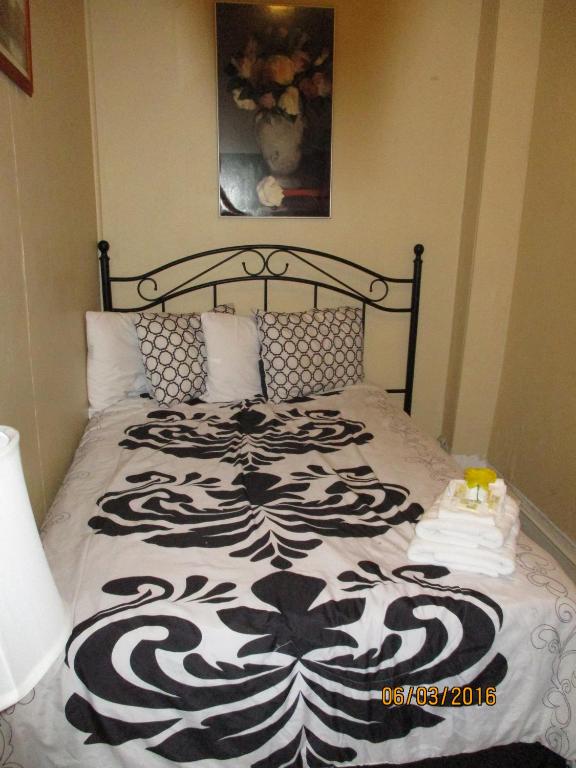 Neptune Hotel Main image 1
