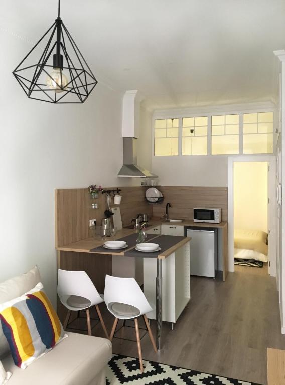 Apartment Muñoz 1 - 5