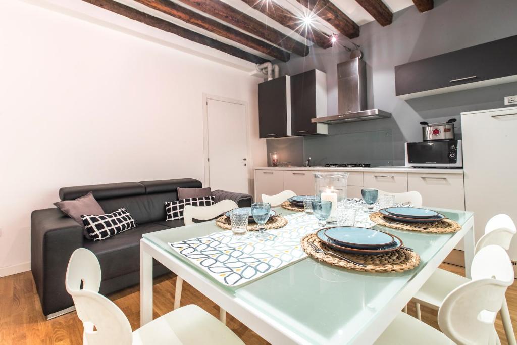 Arsenale Design Apartment R&R - 4