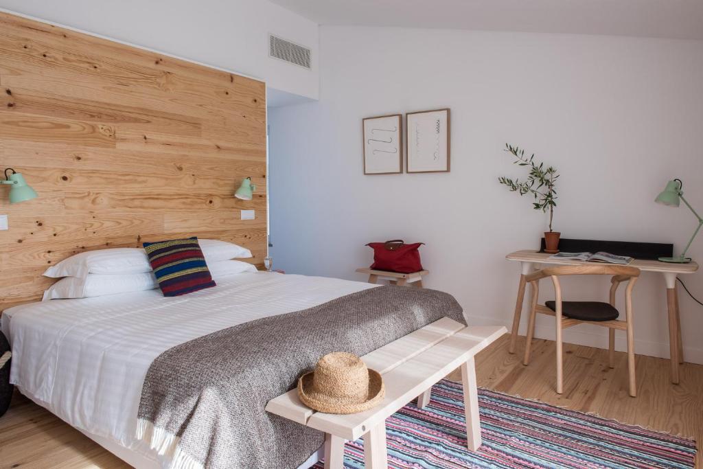 Craveiral Farmhouse by Belong Staying & Feeling photo