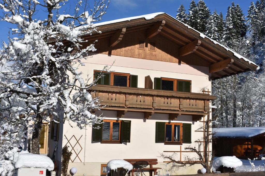 Ferienhaus am Gebraweg in Fieberbrunn in Tirol - Saalbach, Leogang, Hochfilzen, Kitzbühel - 3