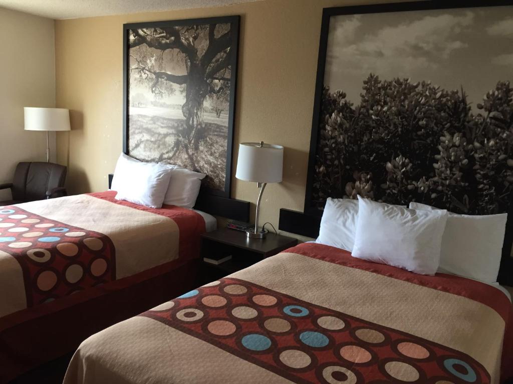 Super 8 By Wyndham College Station Photo 22