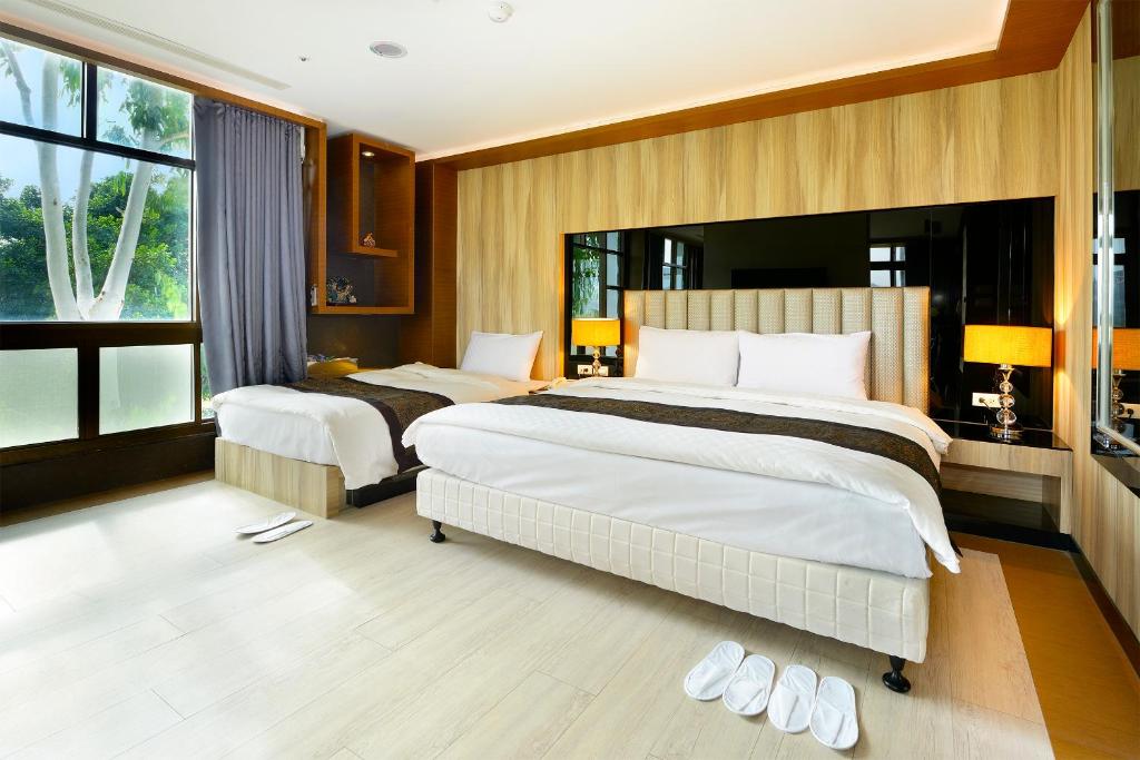 Jinsa Lakeside View Resort photo