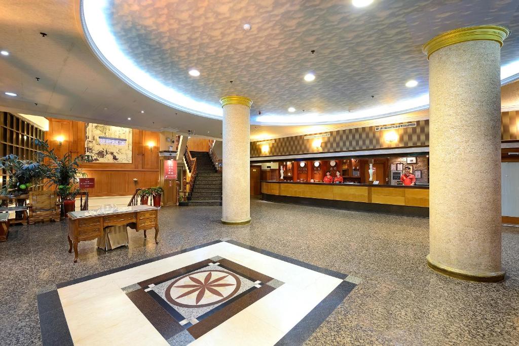 Jinsa Lakeside View Resort photo