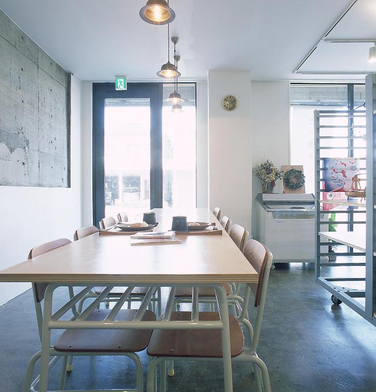 沙丁魚大廈旅舍 (Iwashi Building Hostel)