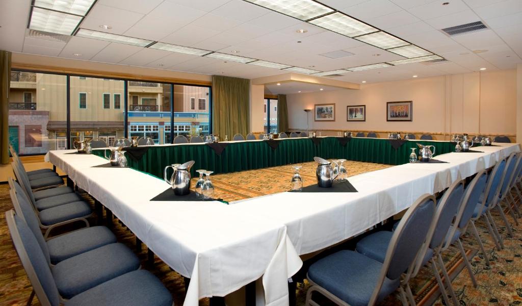 Village At Breckenridge Resort Photo 12