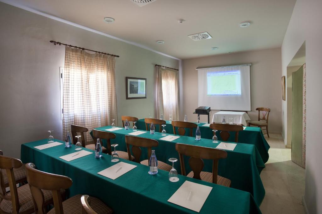 Parador De Las Canadas Del Teide Photo 10