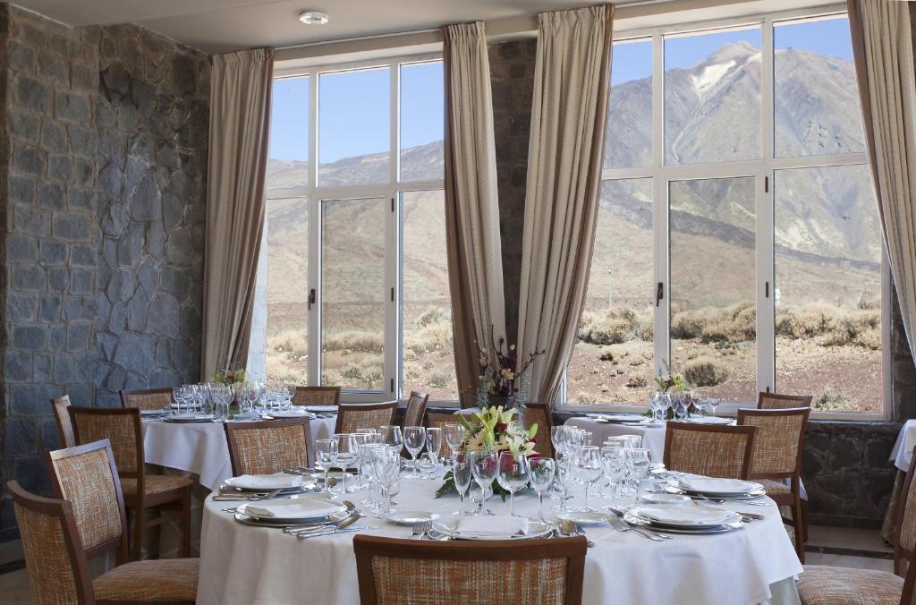 Parador De Las Canadas Del Teide Photo 13