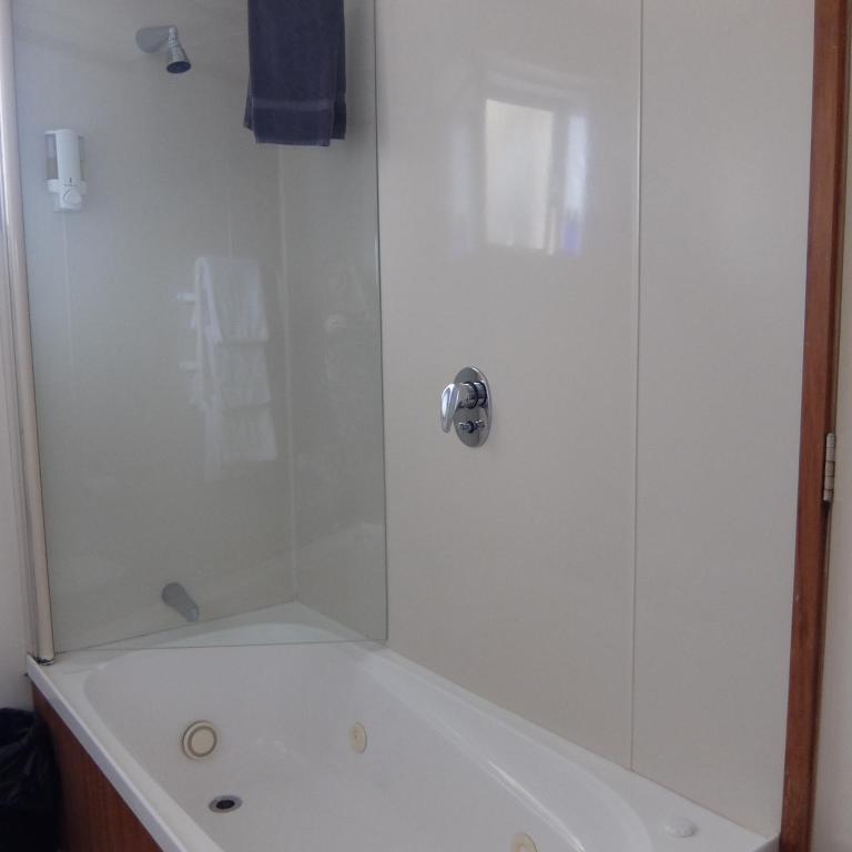 Bathroom, 299 On Devon West in New Plymouth