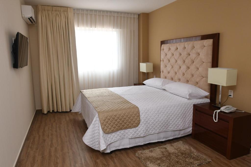 Taos Apart Hotel - 2