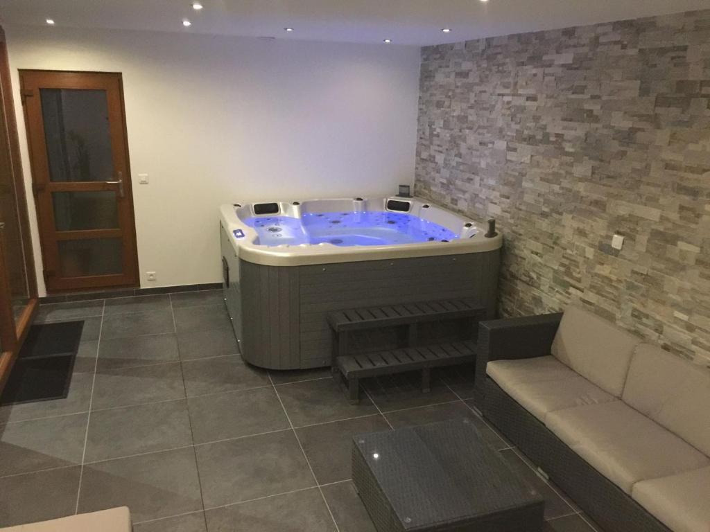 Chez Alice Alsace Piscine Spa Jacuzzi Lainnya Colmar Agodacom