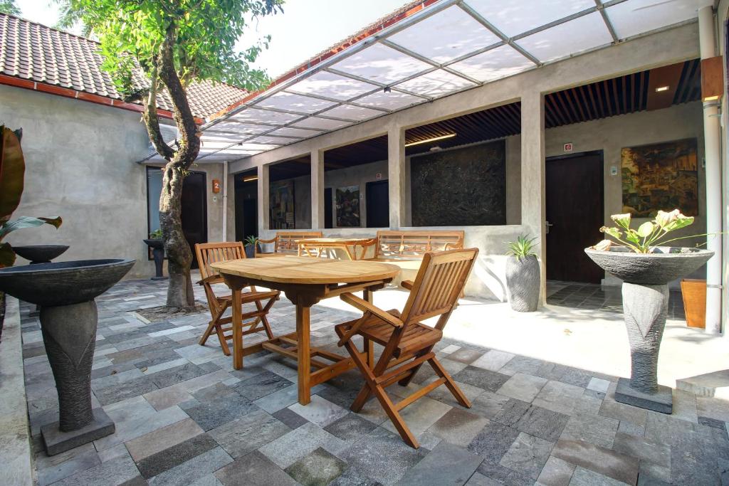 Facilities, Watu Agung Guest House in Magelang