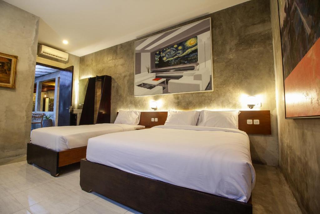Deluxe Triple Room, Watu Agung Guest House in Magelang