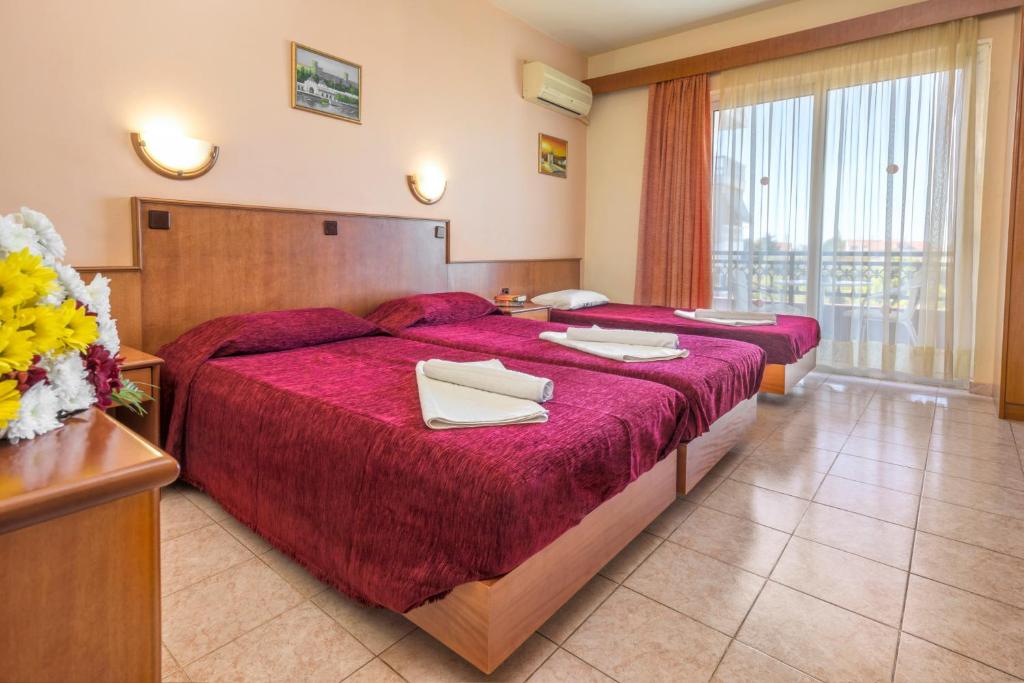 Alea Hotel Apartments — Hotel rooms in Ialyssos, South Aegean