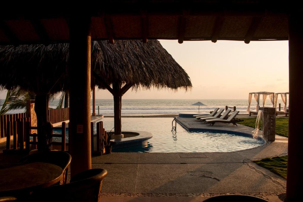 Hotel Villas Punta Blanca photo