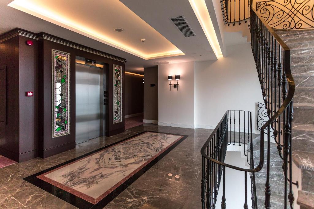Mell Hotel photo
