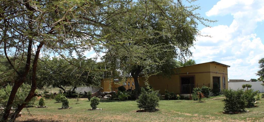 Divundu Guest House photo