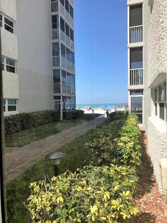 Crescent Arms 105N, Sarasota