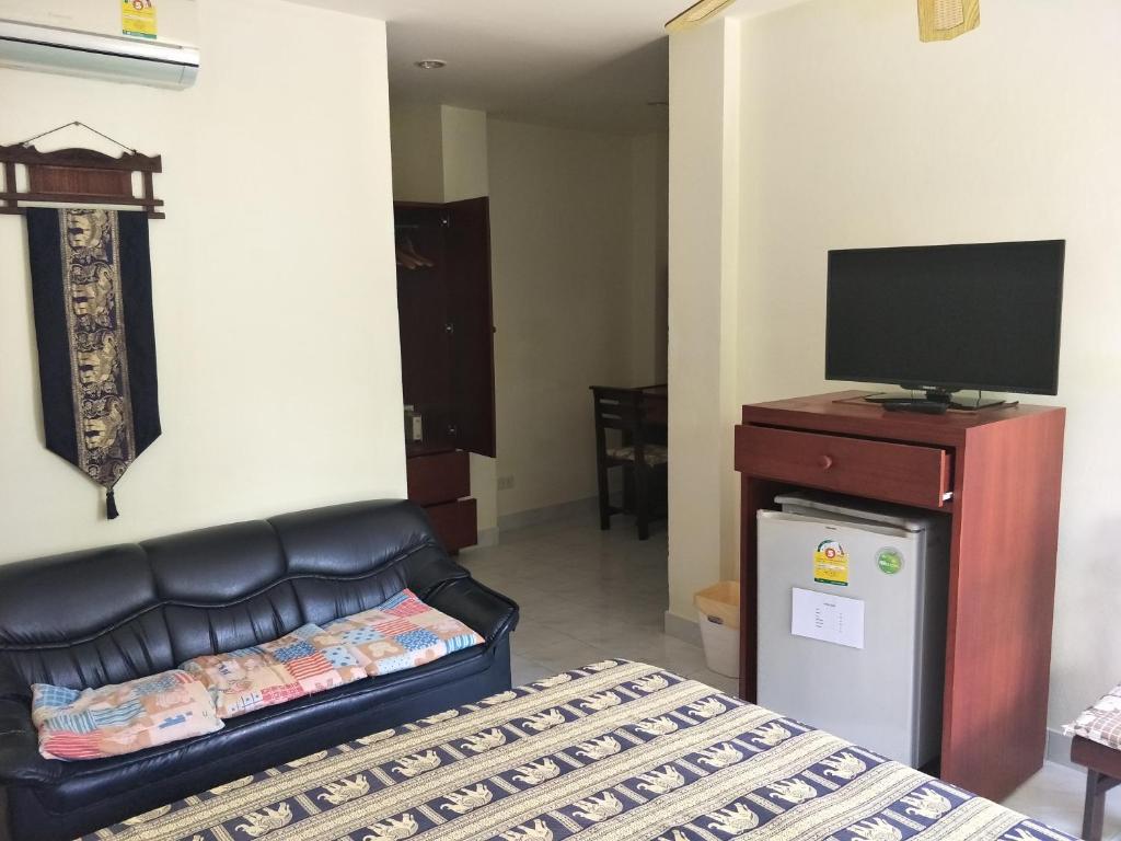 푸켓 그린 홈 외관