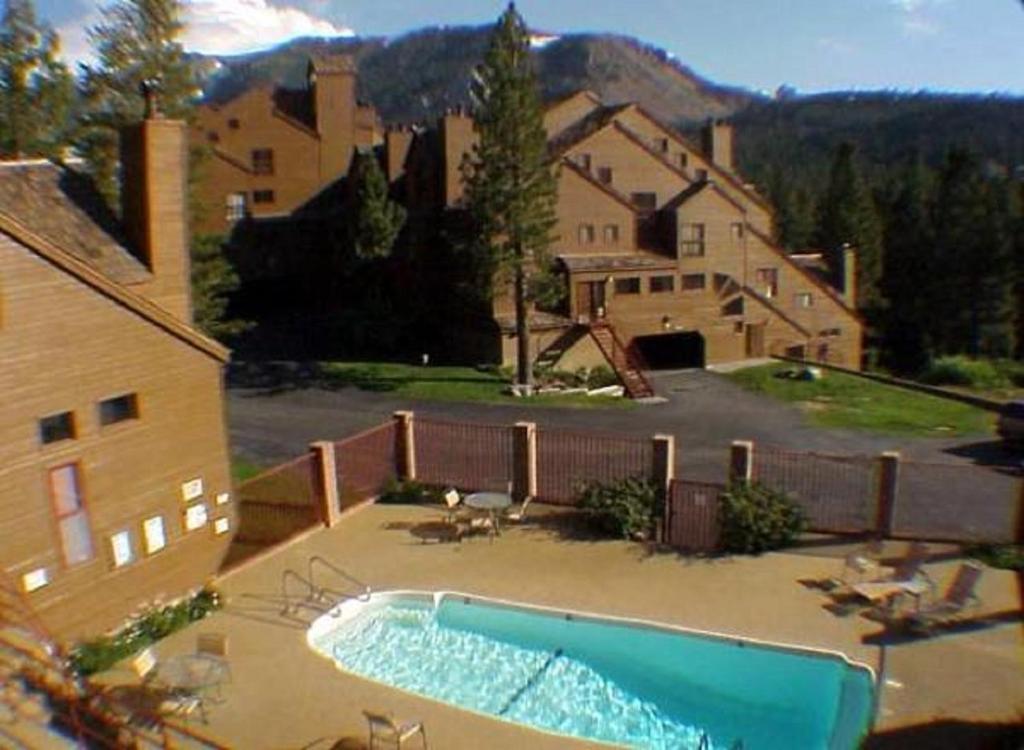 Aspen Creek by 101 Great Escapes photo