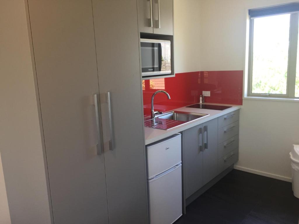 Rolleston Highway Motel