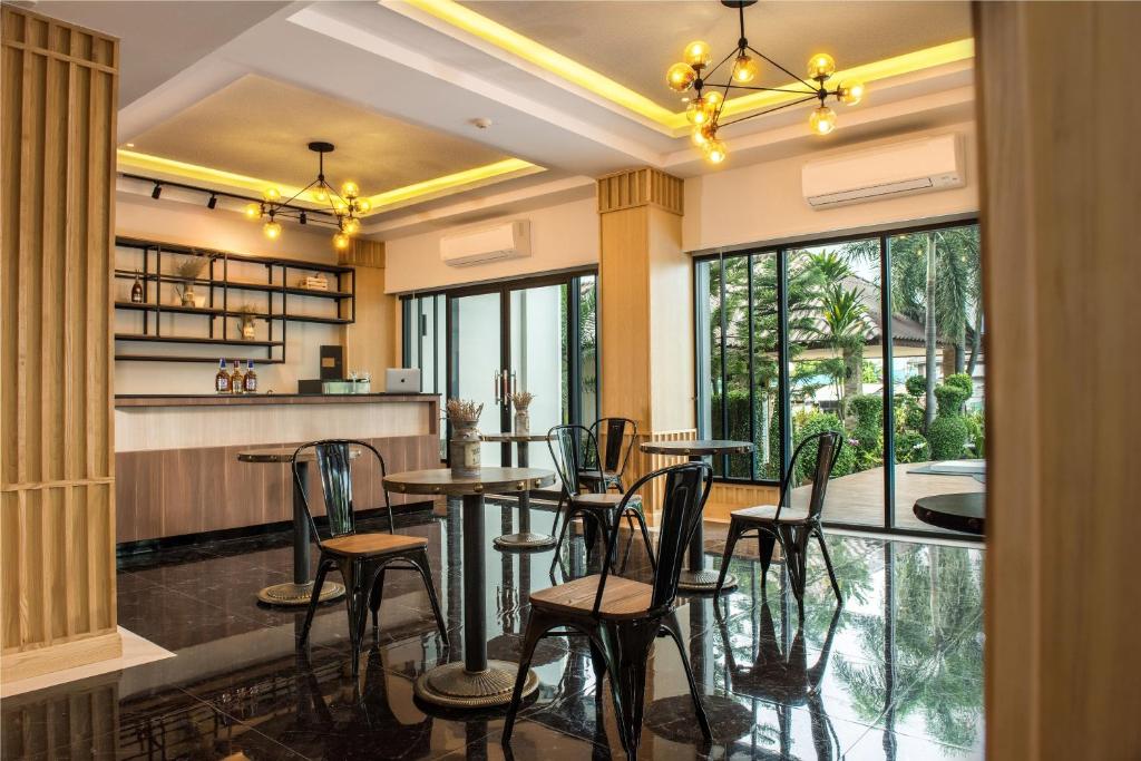 Bar/lounge