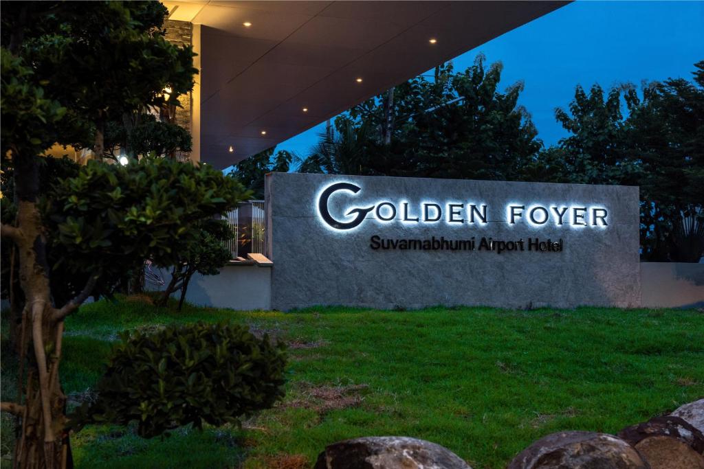 Golden Foyer Suvarnabhumi Airport Hotel