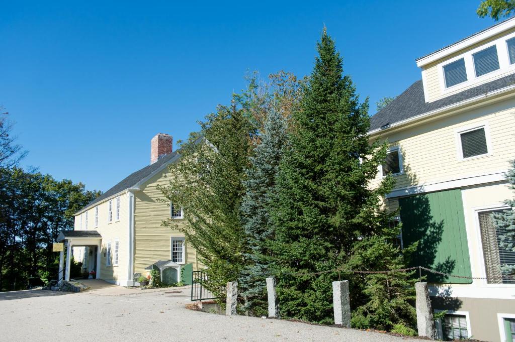 Three Chimneys Inn photo