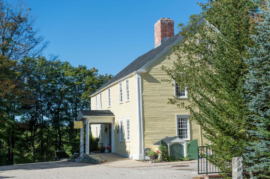 Three Chimneys Inn photo