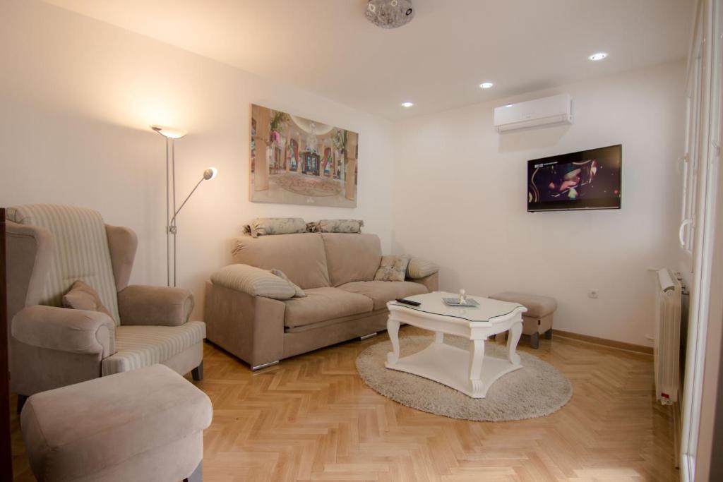 Apartments near St. Sava Temple - 1