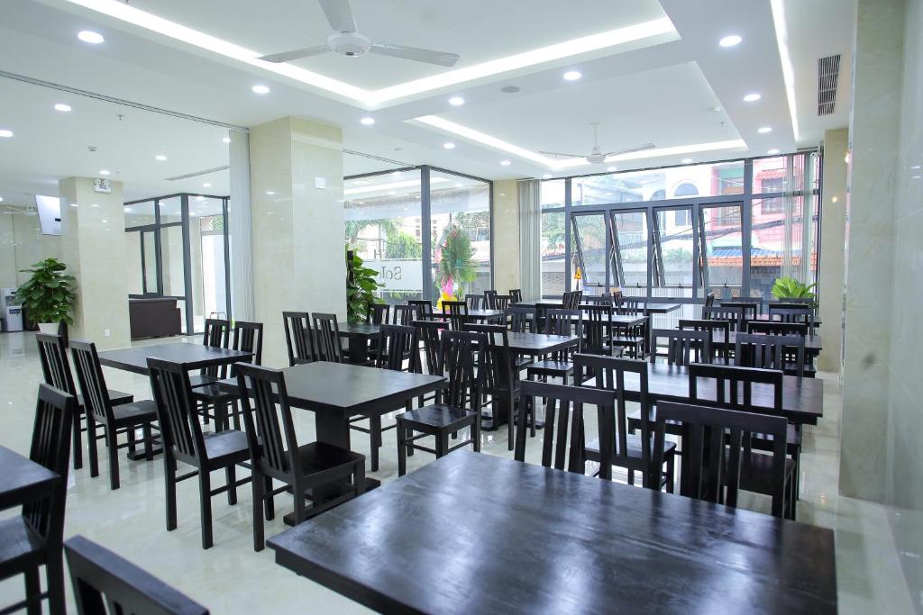 Khách sạn SoLex