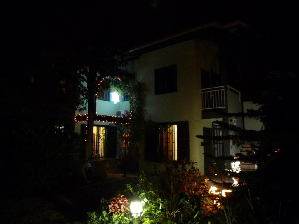 4. Lodge Ta..