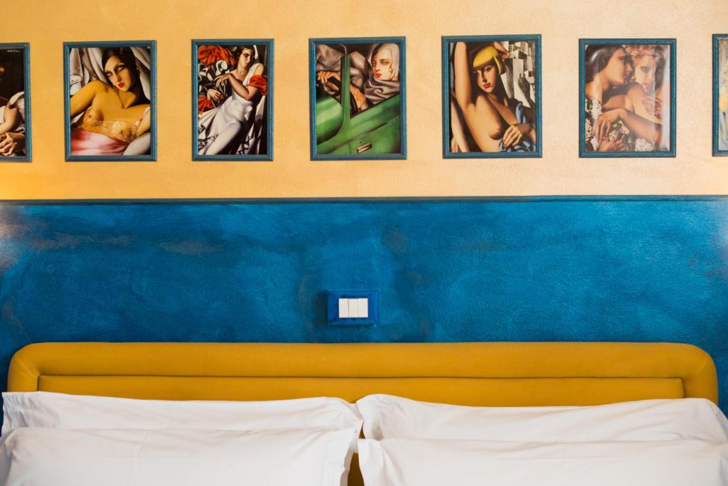Hotel Diana photo
