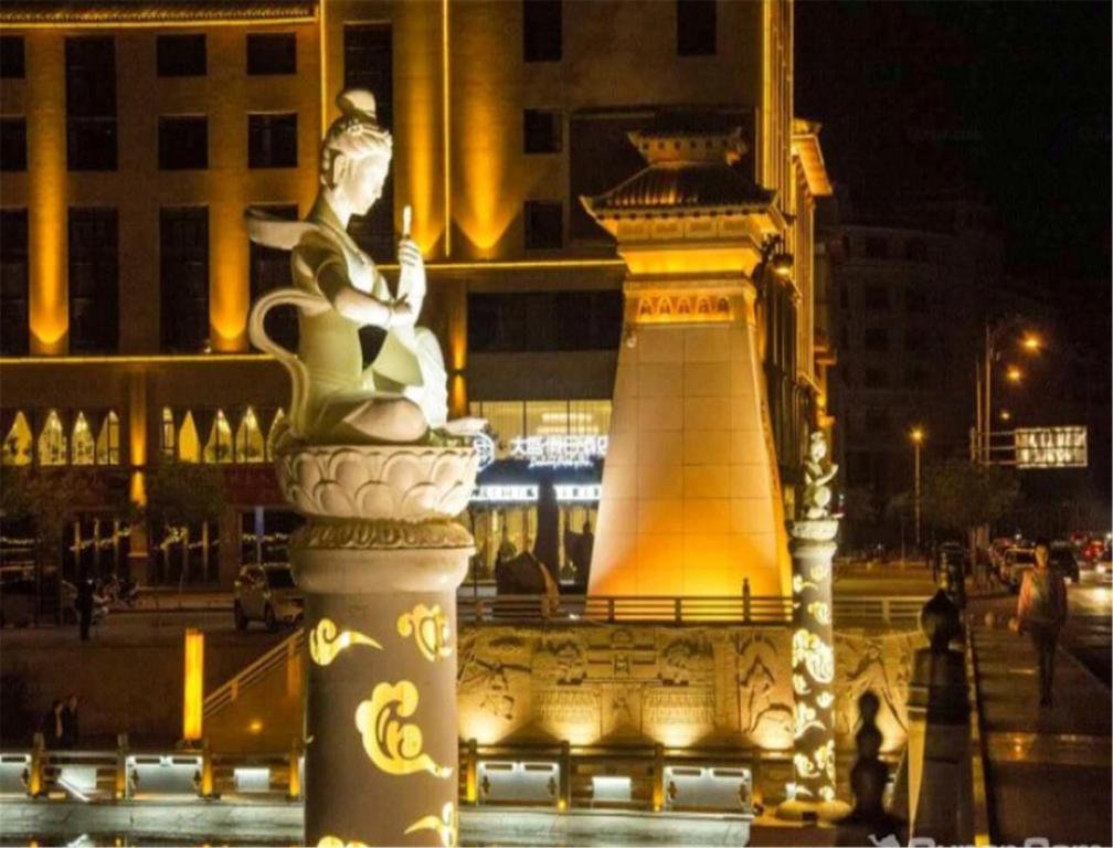Dunhuang Dasheng Vacation Hotel — Hotel in Dunhuang