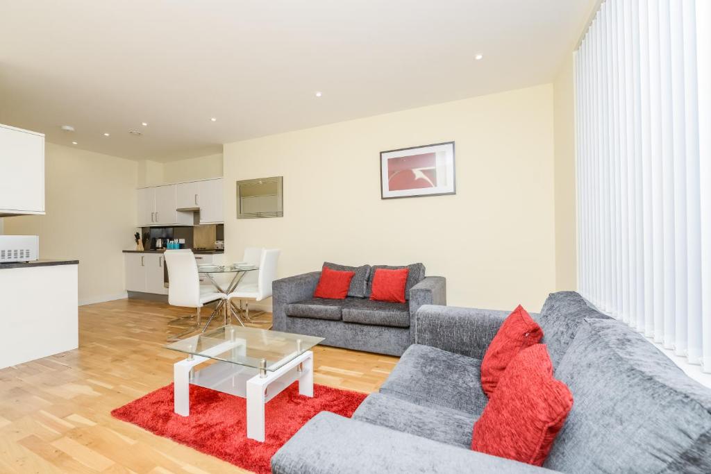 PSF Panorama Apartments — Hotel in Ashford