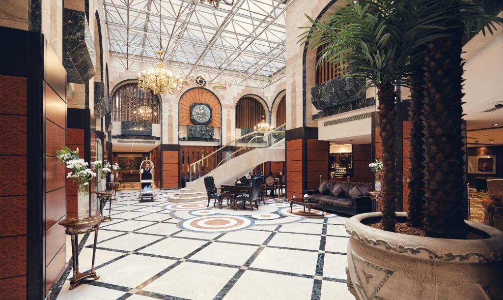Dallah Taibah Hotel photo