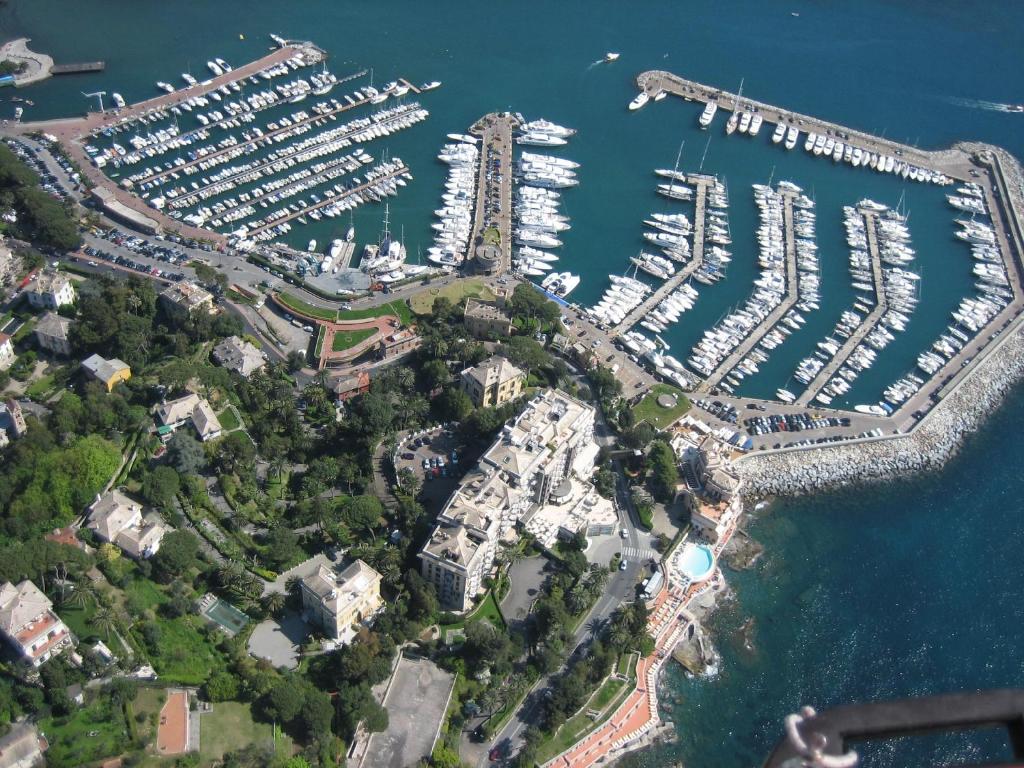 Excelsior Palace Hotel Photo 4