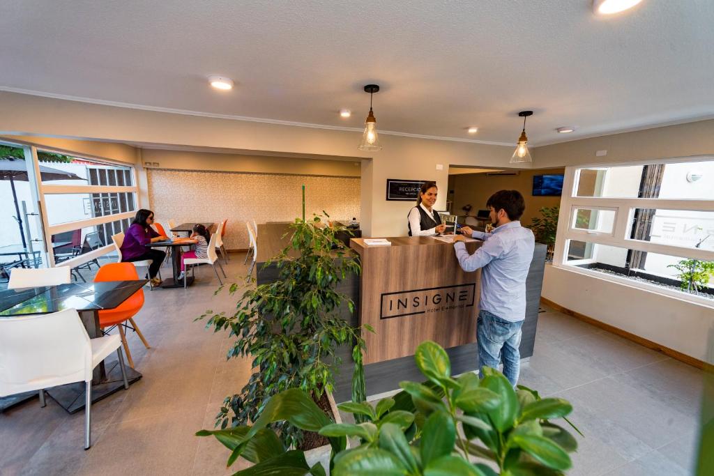 Hotel Insigne photo