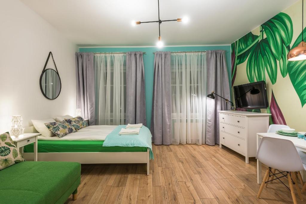 Around Market Square Apartments photo