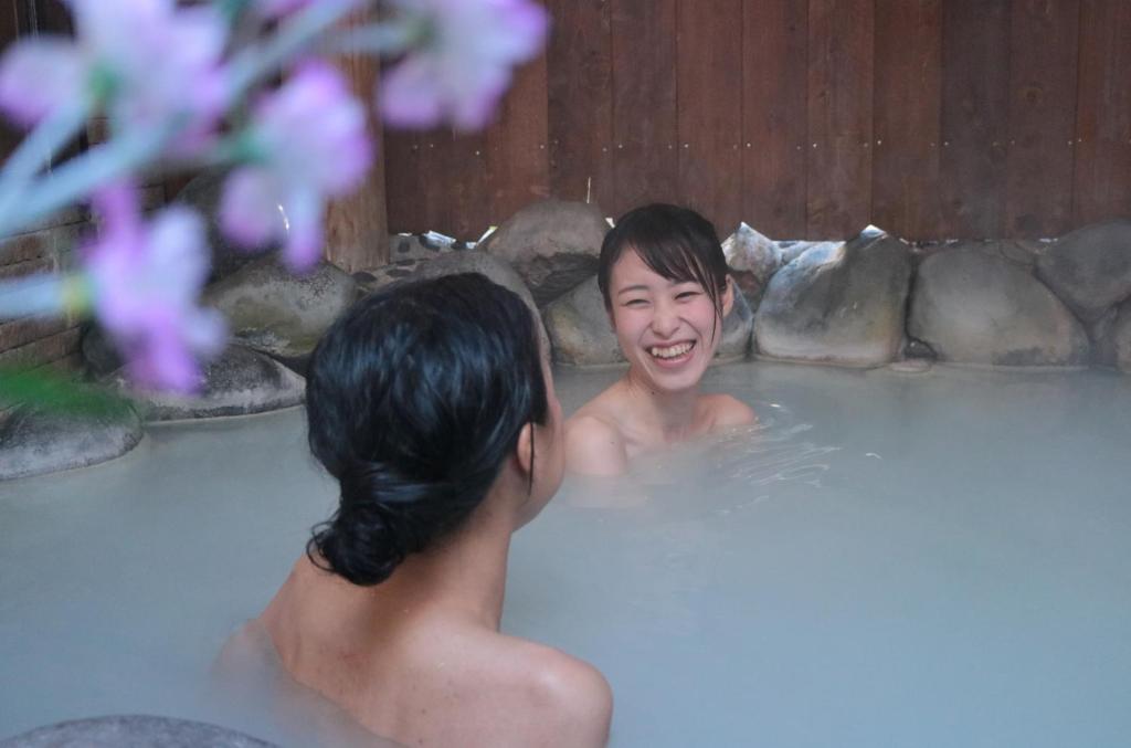 Hot spring bath