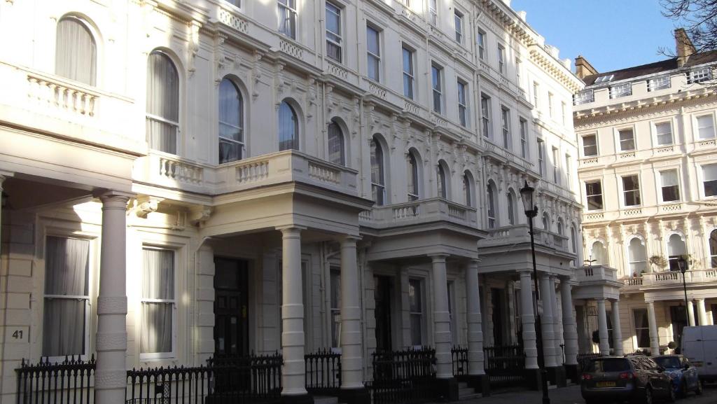 New Mansion House (Lancaster Gate) photo