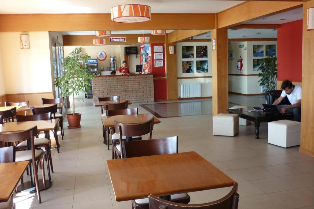 Marcopolo Suites Calafate photo