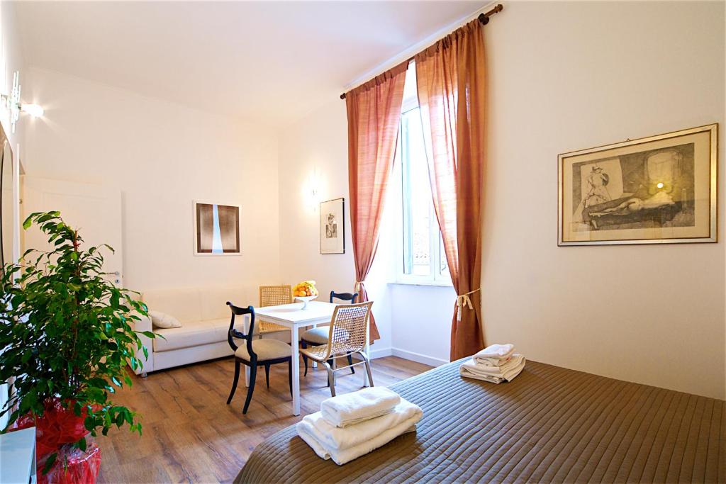 Vetrina Holidays Apartment Navona - 5
