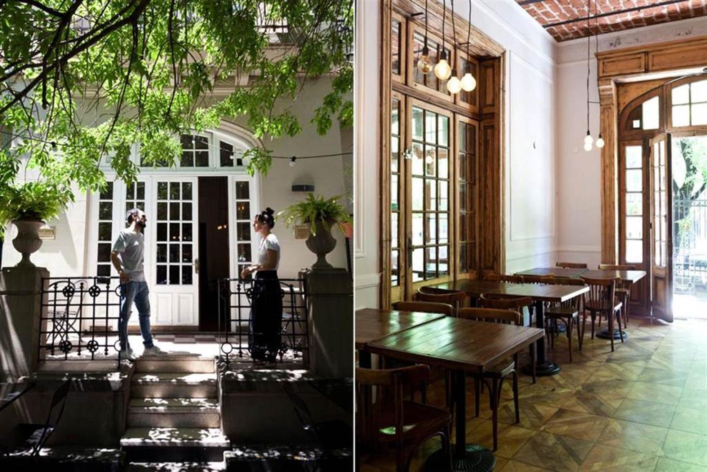 Hotel De La Rue photo